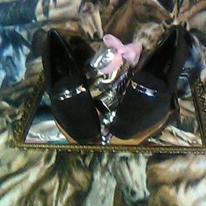 Vintage Hunt Club Pumps